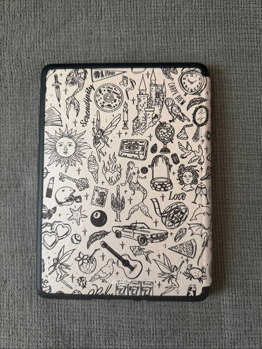 Black and white icon design kindle case
